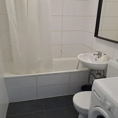 شقة Uk421 Monteurwohnung In مورس